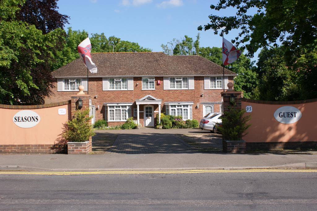 All Seasons Gatwick Guest House & Parking Χόρλι Εξωτερικό φωτογραφία