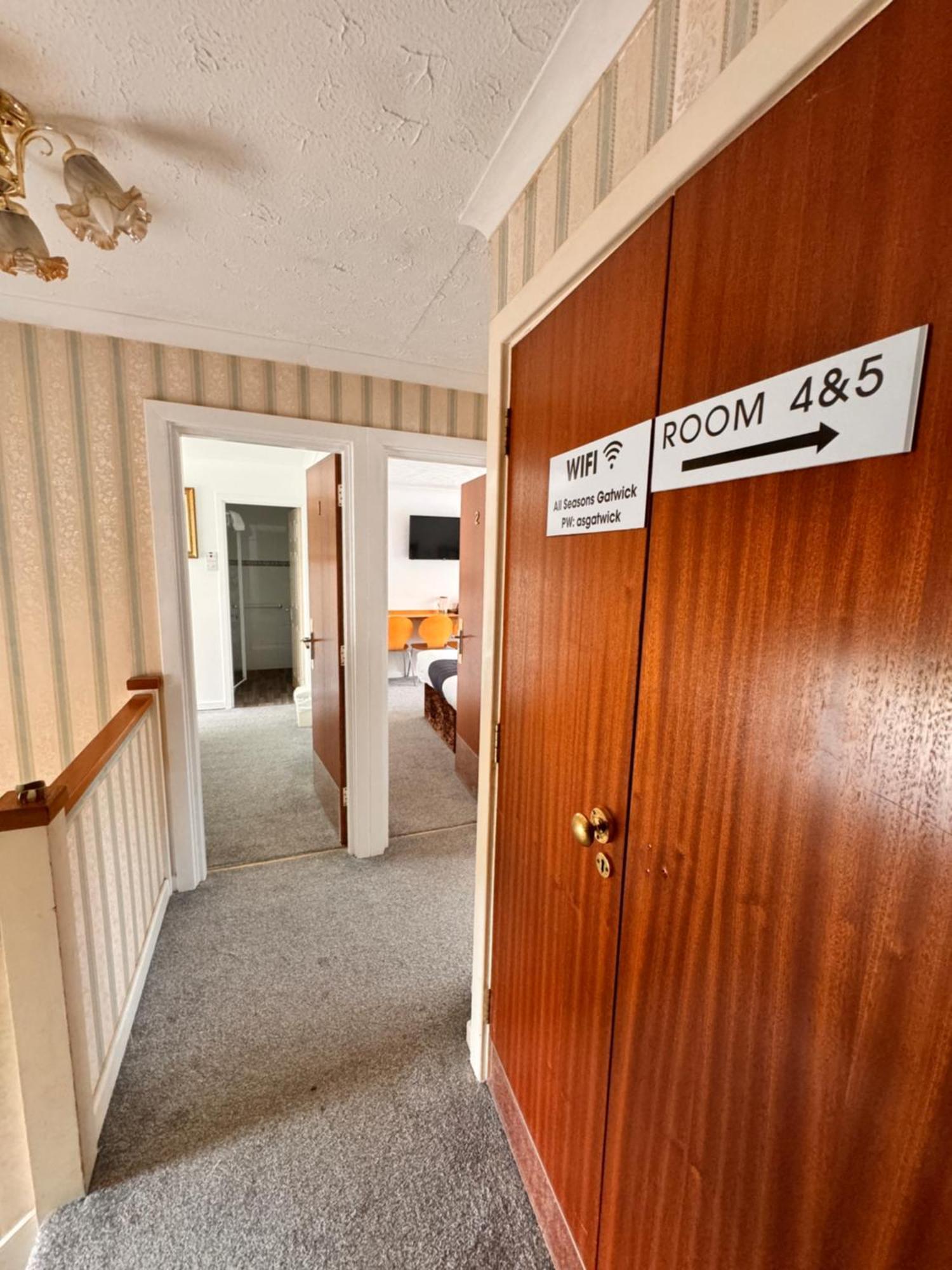 All Seasons Gatwick Guest House & Parking Χόρλι Εξωτερικό φωτογραφία