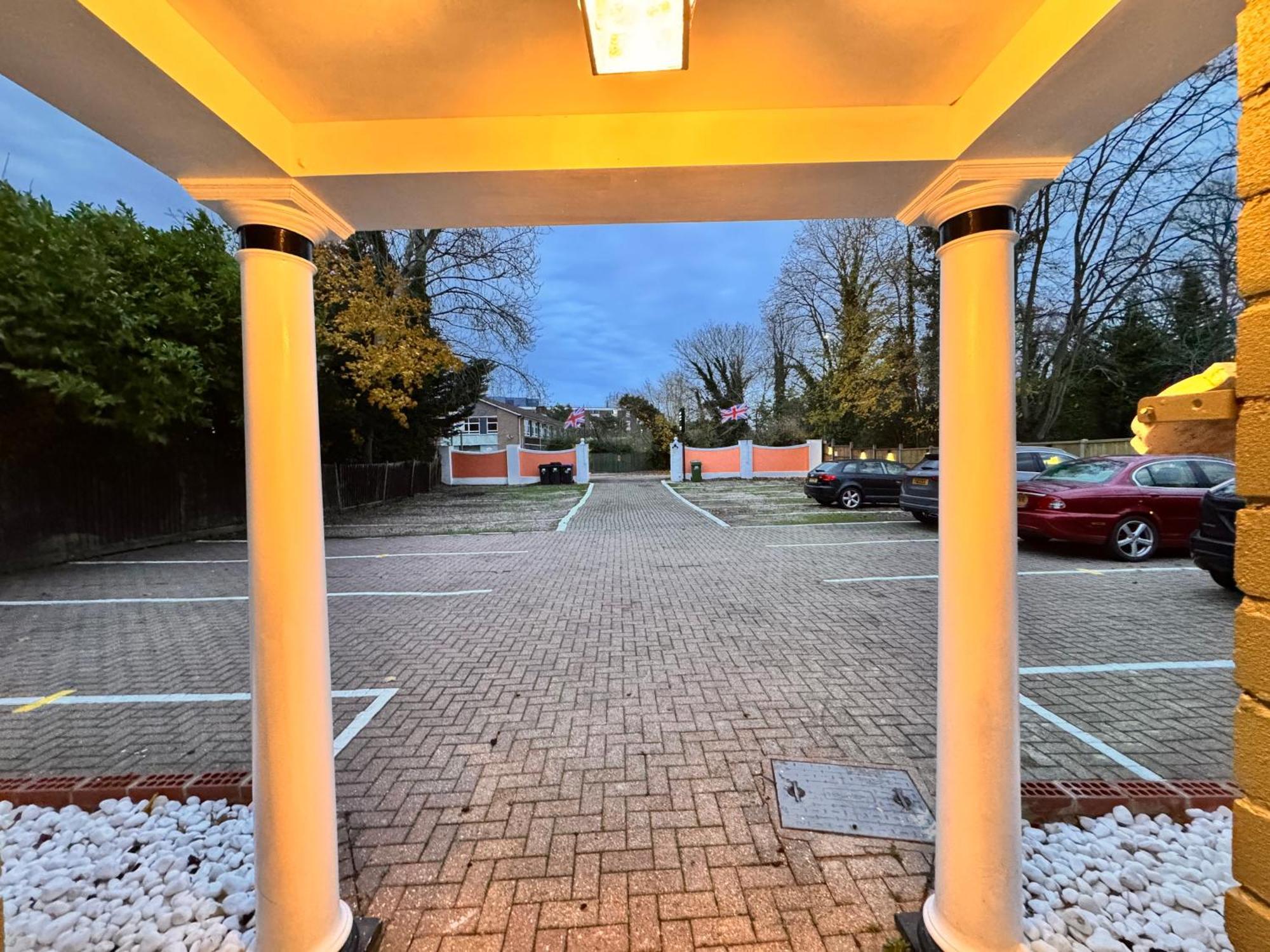 All Seasons Gatwick Guest House & Parking Χόρλι Εξωτερικό φωτογραφία